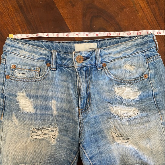Garage Girlfriend Denim Shorts Distressed Size S - Picture 7 of 11